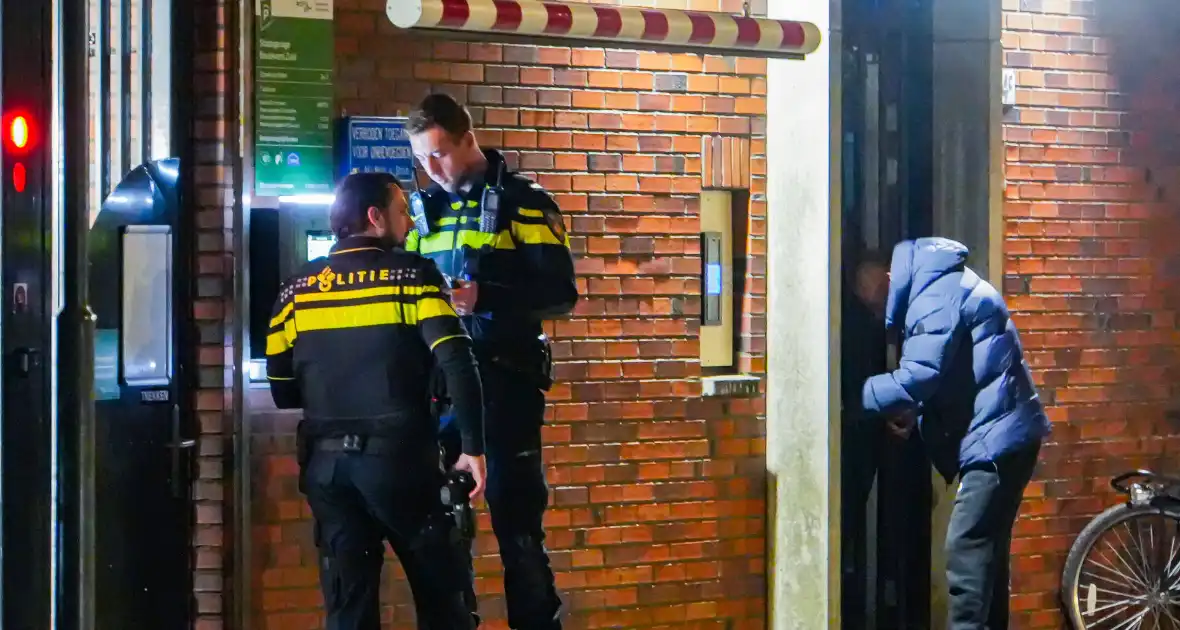 16-jarige jongen zwaargewond na steekincident op straat - Foto 2