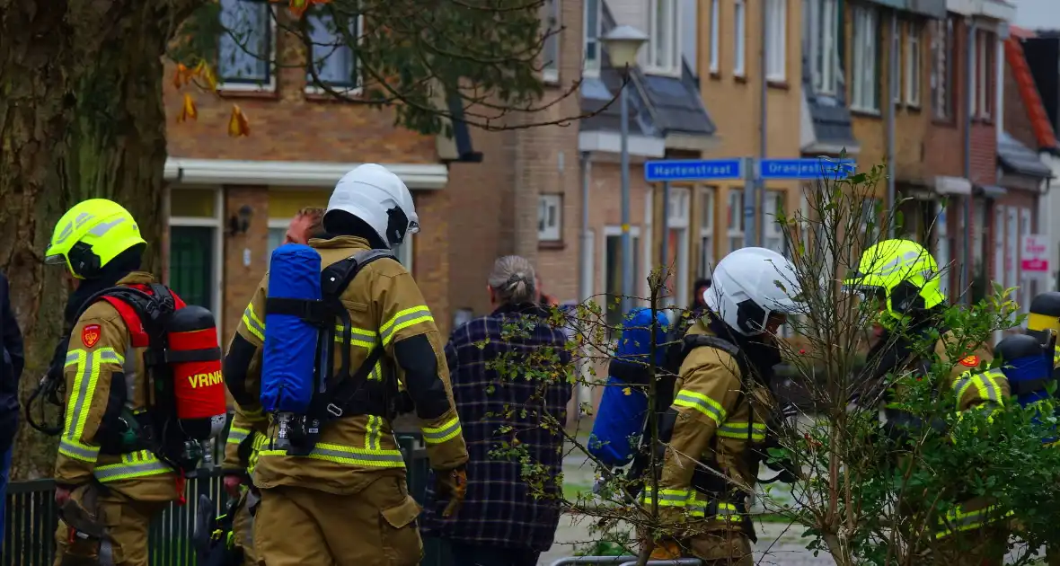 Gewonde en forse rookontwikkeling bij woningbrand - Foto 2