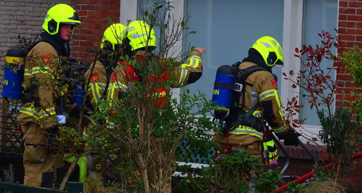 Gewonde en forse rookontwikkeling bij woningbrand - Foto 4