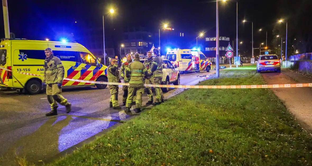 Scooterrijder ernstig gewond bij verkeersongeval