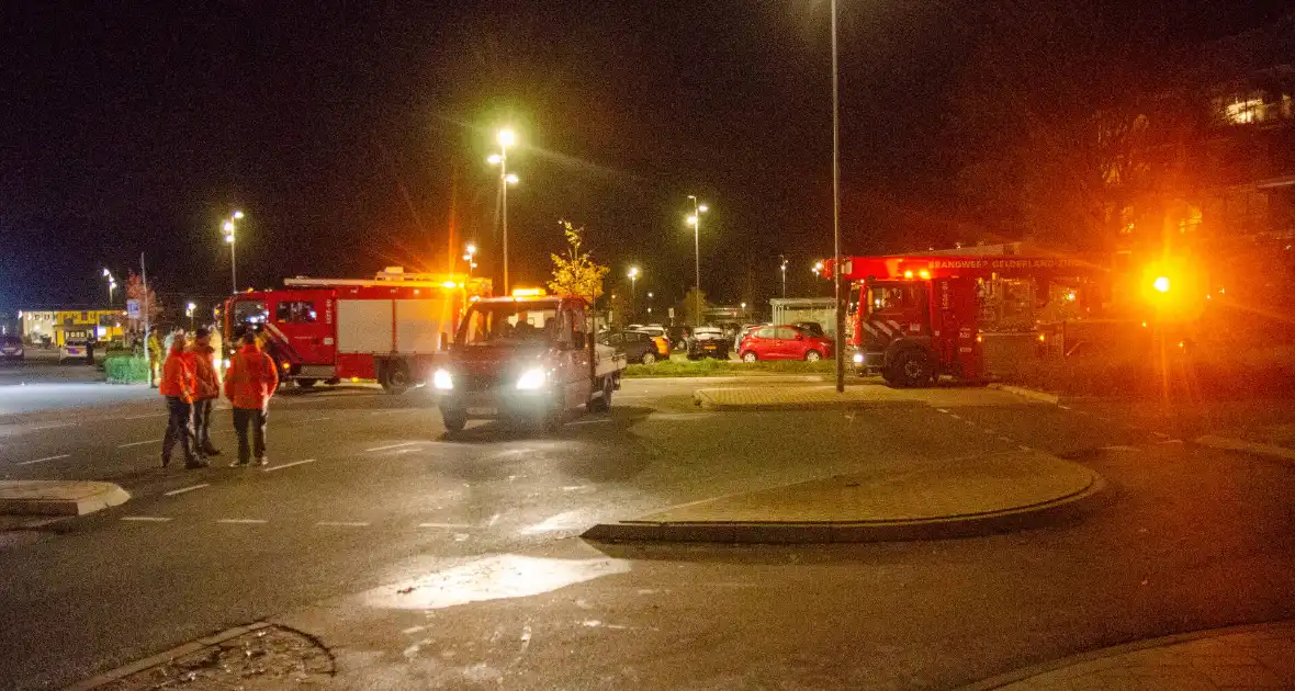 Supermarkt ontruimd en vol rook door brand - Foto 2