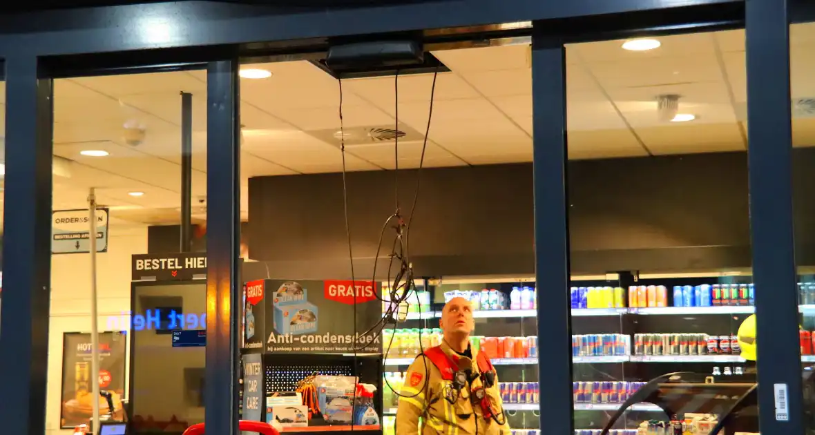 Kortsluiting in shop van tankstation