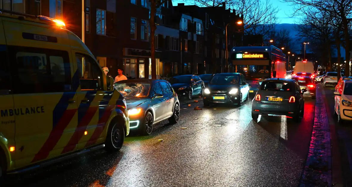 Fietsende man gewond bij aanrijding met automobilist - Foto 4