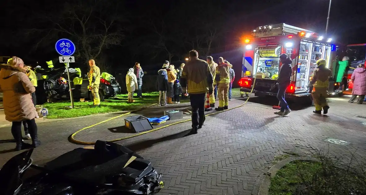 Veel bekijks bij brandweer oefening - Foto 10