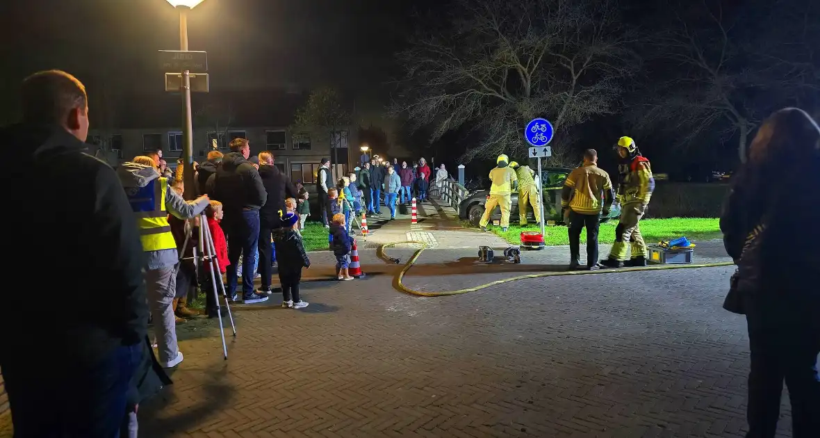 Veel bekijks bij brandweer oefening - Foto 8