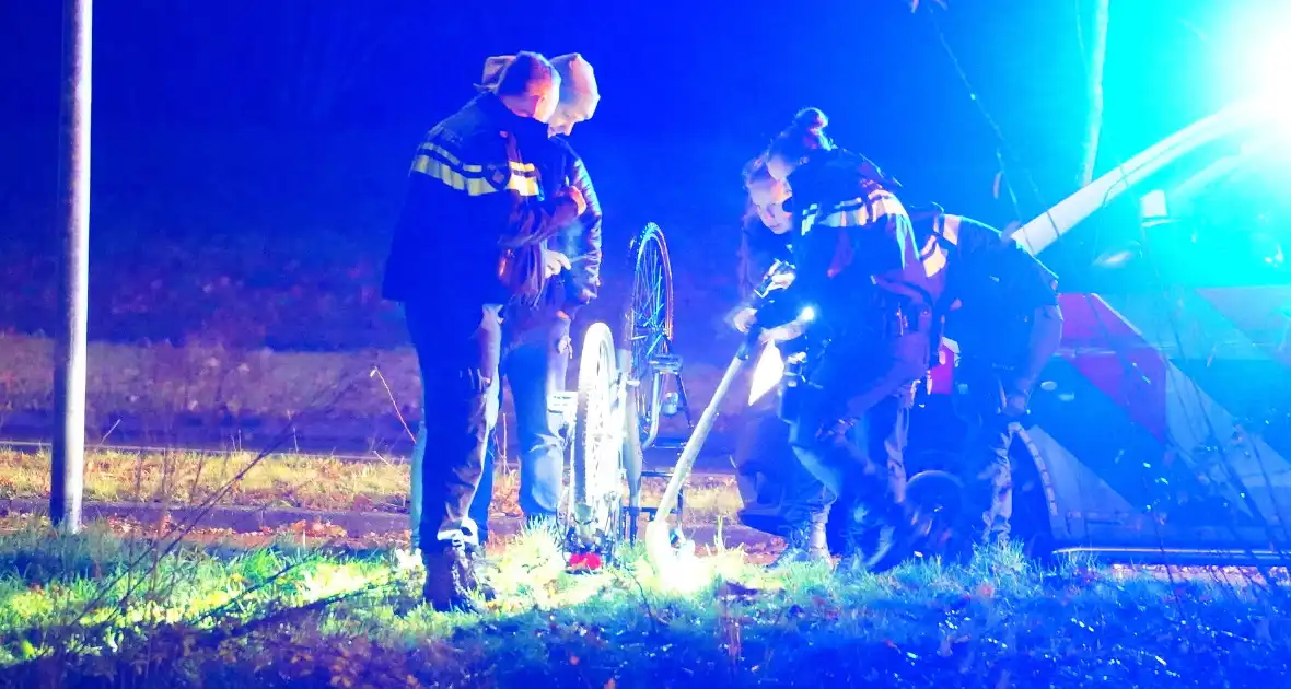 Grote zoekactie naar mogelijke drenkeling in vijver - Foto 4