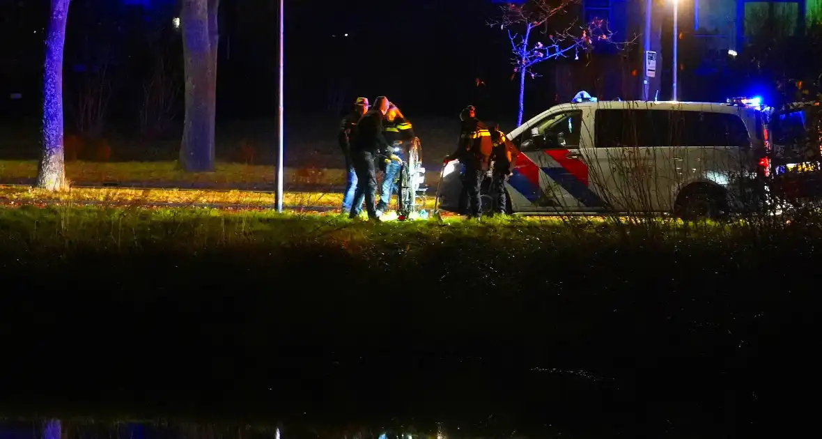 Grote zoekactie naar mogelijke drenkeling in vijver - Foto 5