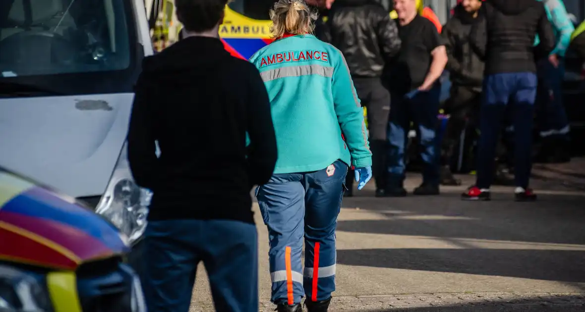 Traumateam ingezet voor incident bij autodemontage bedrijf - Foto 1