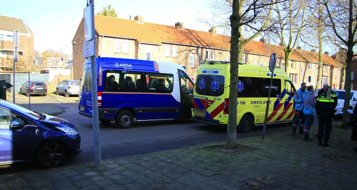 Fietser door achterruit van auto bij botsing - Foto 6