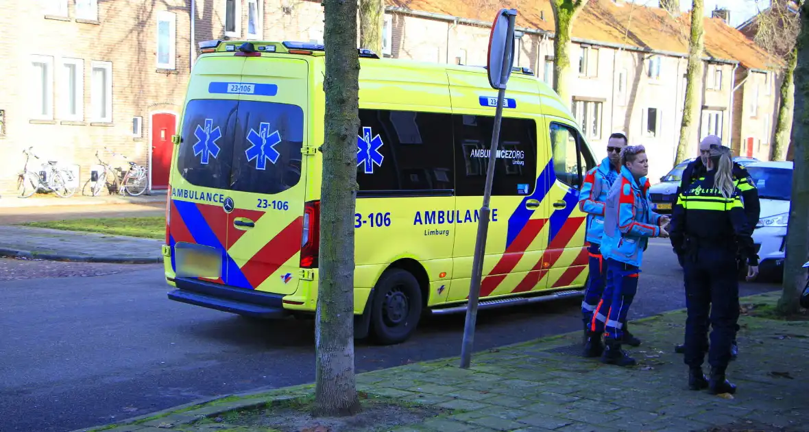 Fietser door achterruit van auto bij botsing - Foto 7