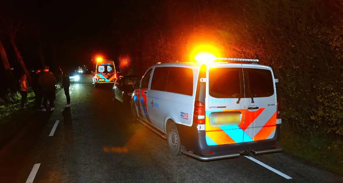 Fietser en automobilist komen met elkaar in botsing