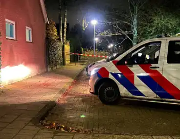 Persoon neergestoken op straat