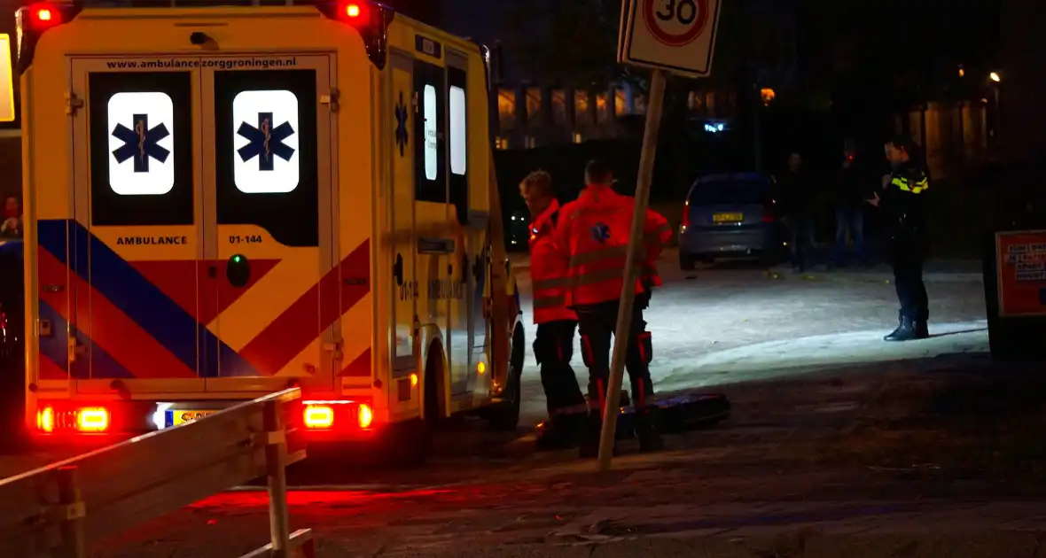 Twee gewonden nadat auto op boom klapt - Foto 2