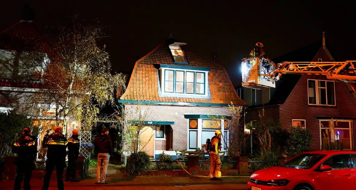 Brandweer druk met brand in woning