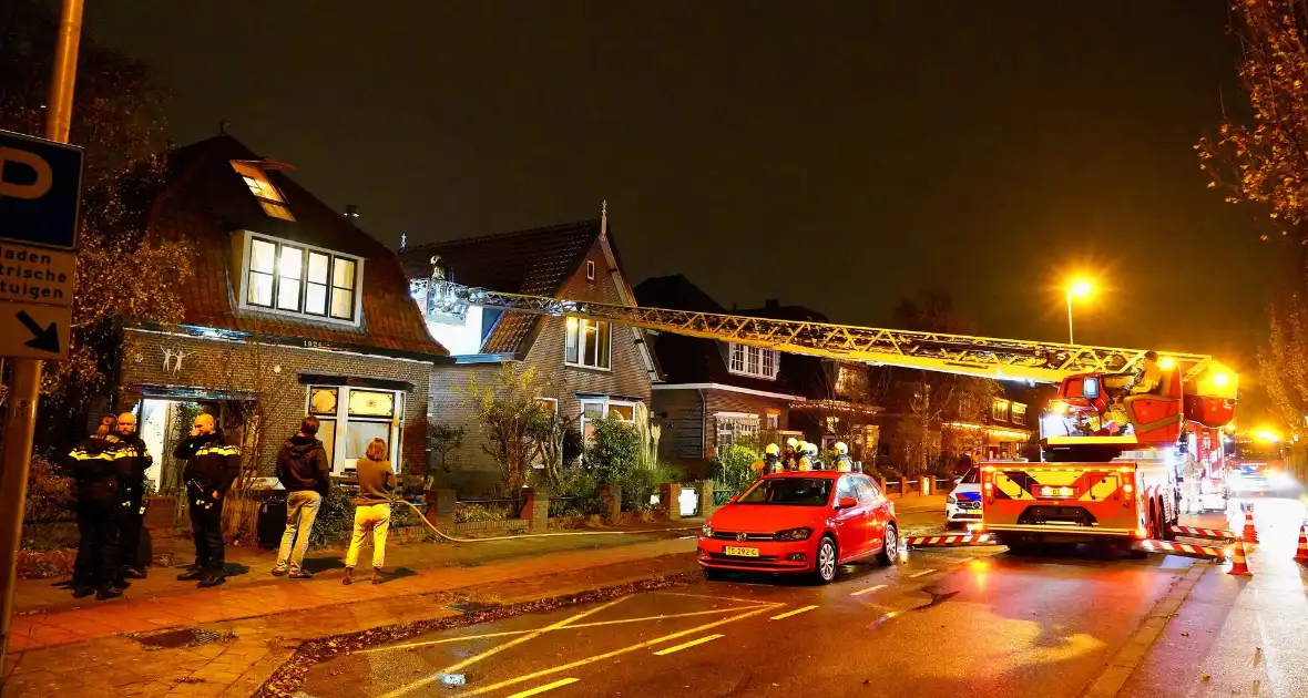 Brandweer druk met brand in woning - Foto 4