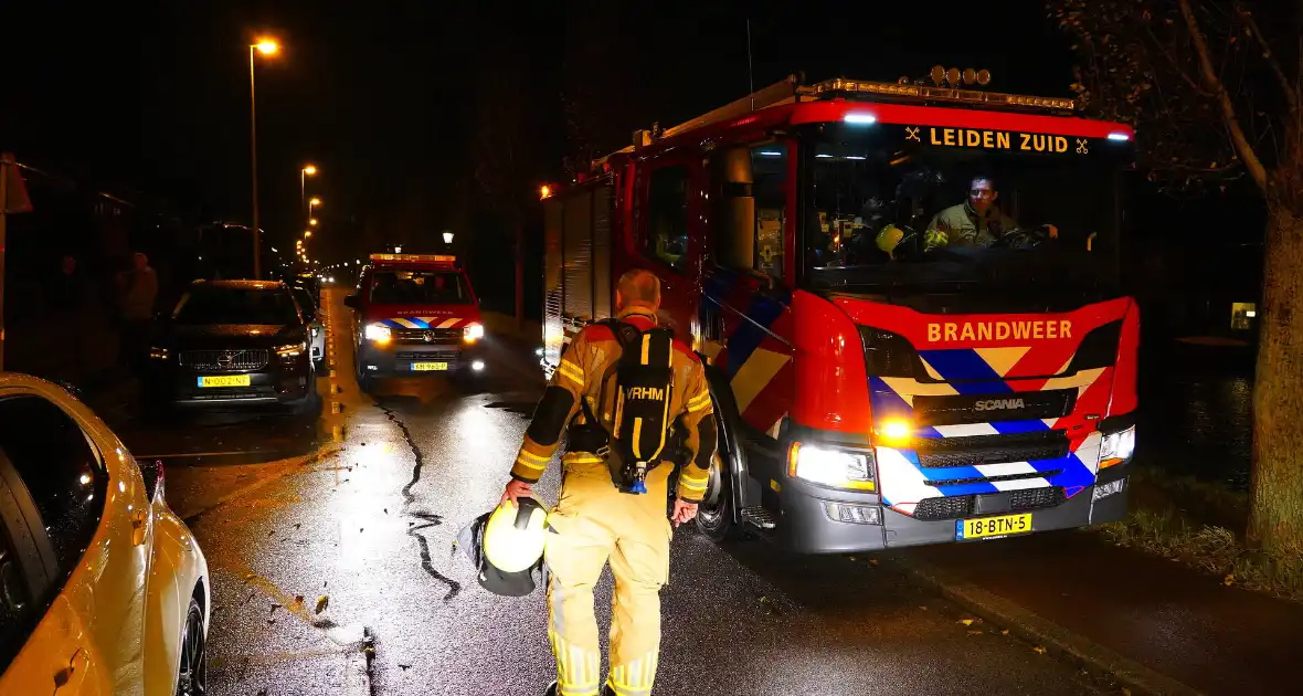 Brandweer druk met brand in woning - Foto 6