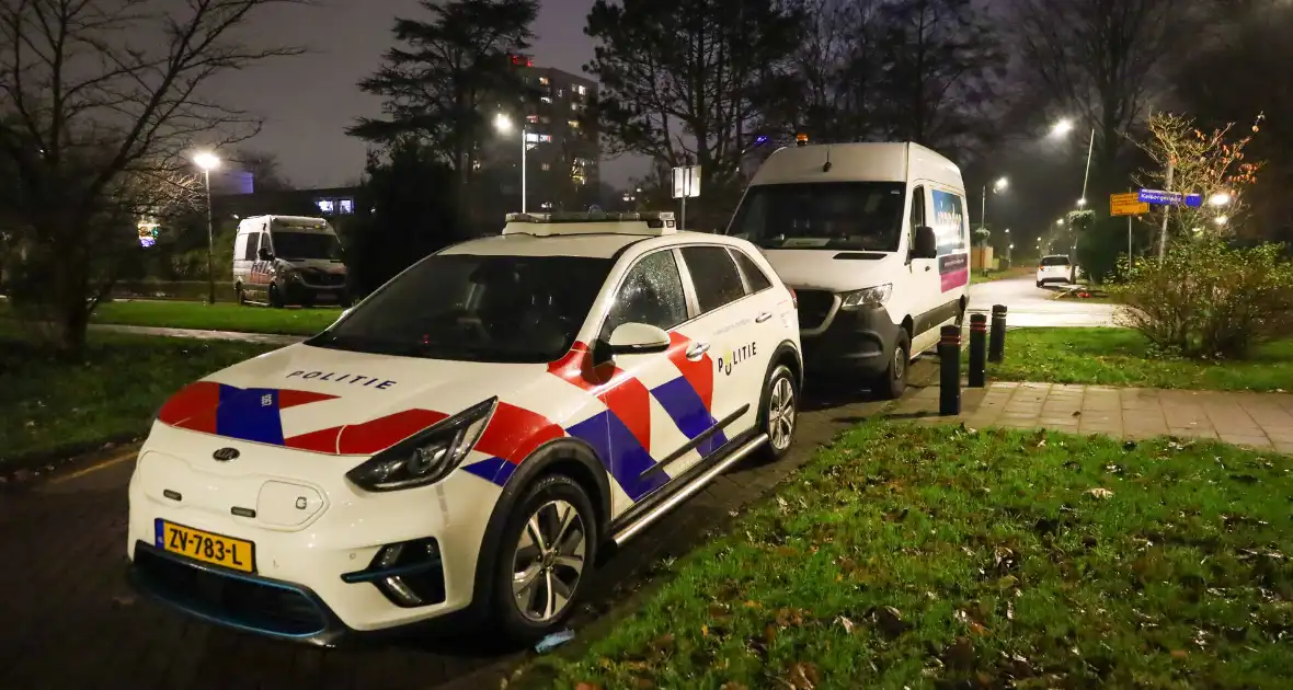 Onderzoek bij woning na explosie en brand - Foto 4