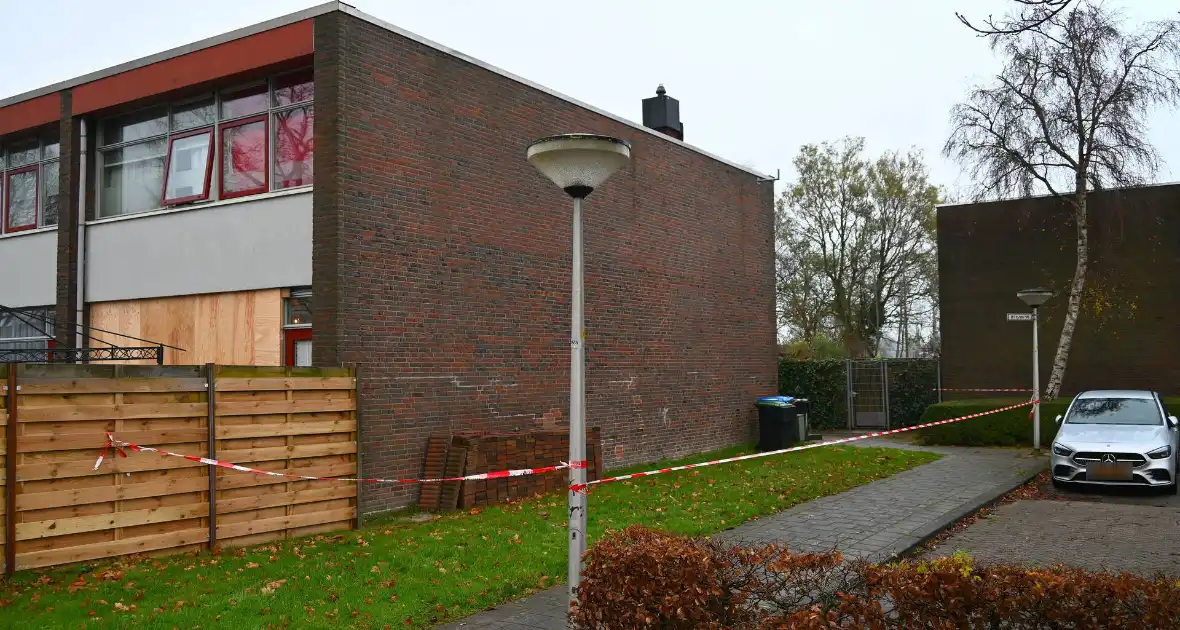 Woning dichtgetimmerd na nachtelijk explosie - Foto 4