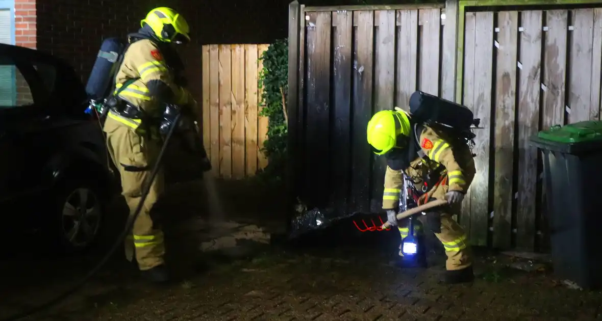 Politie onderzoekt mogelijke brandstichting na containerbrand