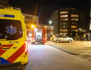 Brandend kleed zorgt voor rookontwikkeling in appartement