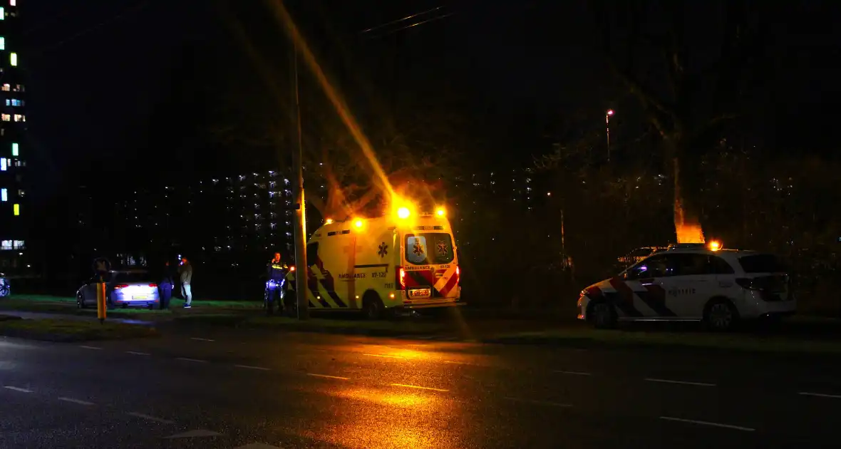 Fietser onderuit bij aanrijding met personenauto - Foto 2