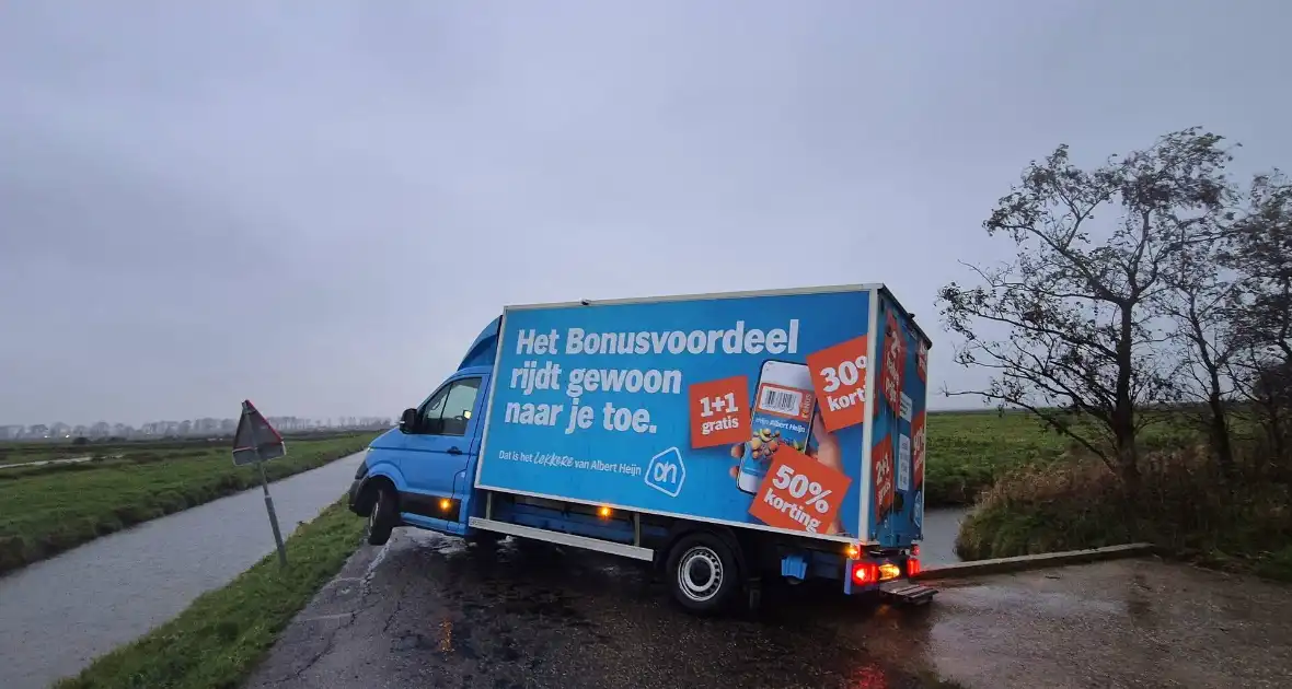 Boodschappenbezorger bijna te water - Foto 6