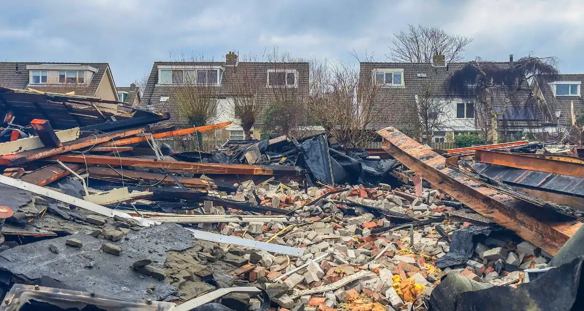 Grote schade na grote brand in basisschool - Foto 5
