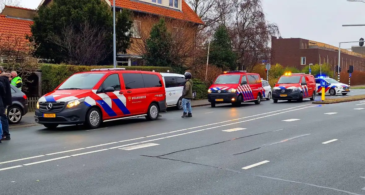 Kaars zorgt voor rookontwikkeling in woning - Foto 1