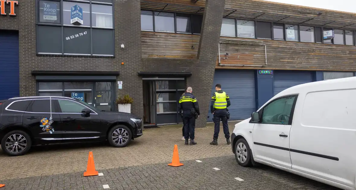 Politie lost waarschuwingsschot bij aanhouding