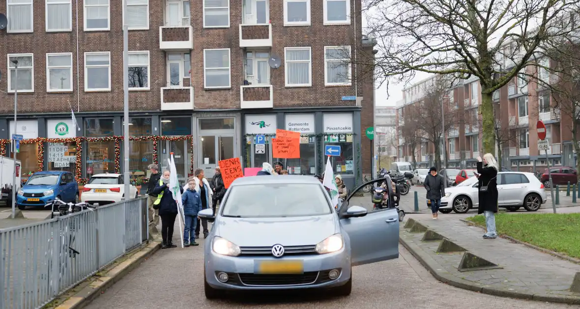 Kinderen vechten voor hun clubhuis met creatieve actie - Foto 8