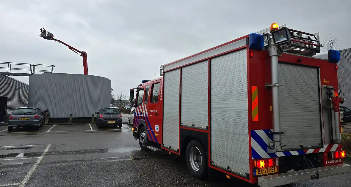 XL supermarkt ontruimd wegens brandgeur