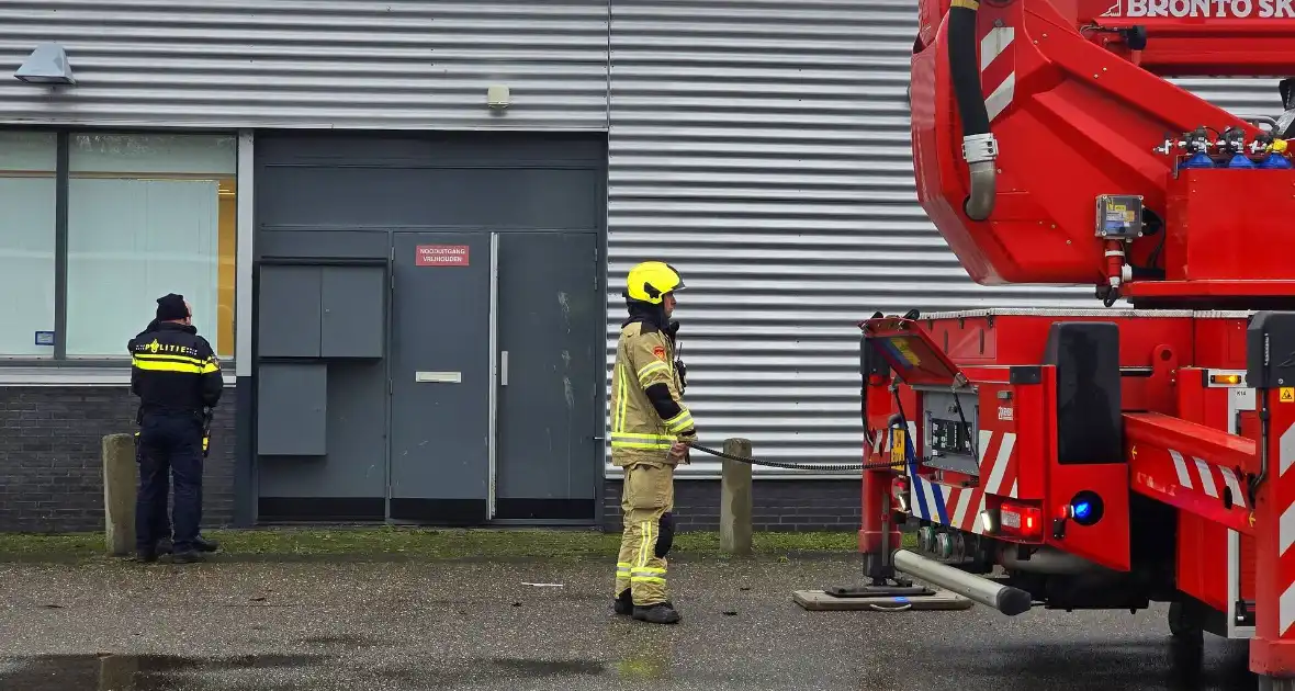 XL supermarkt ontruimd wegens brandgeur - Foto 3