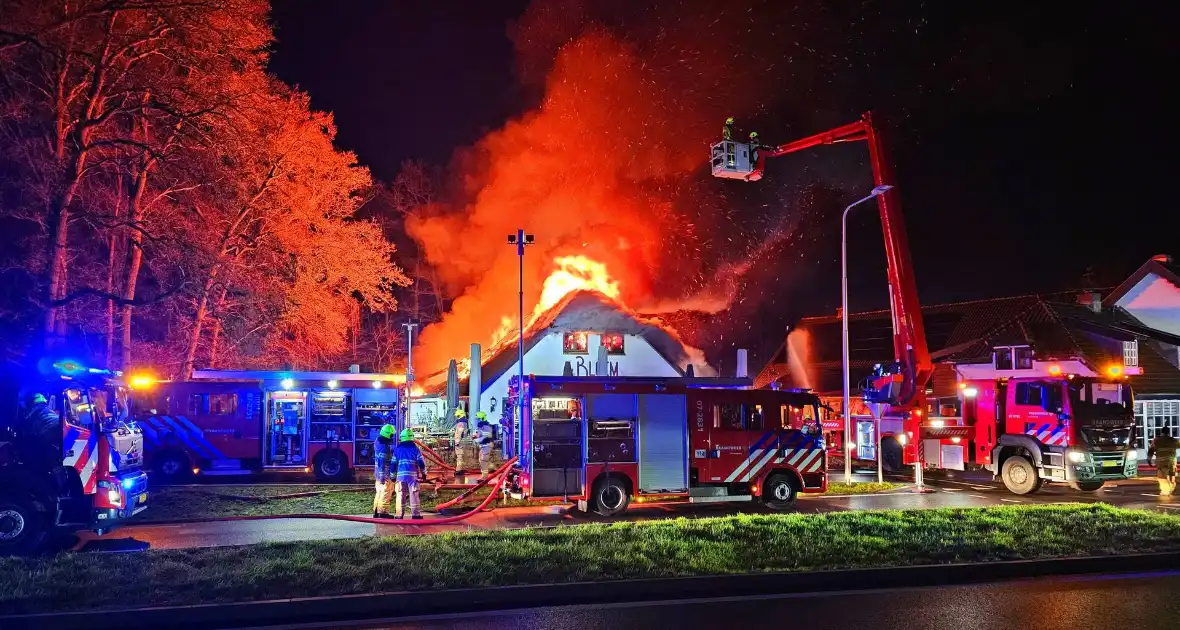 Uitslaande brand verwoest pannenkoekenrestaurant