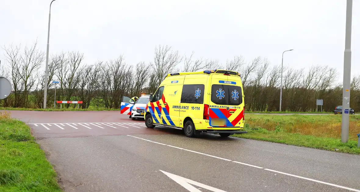 Motorrijder gewond bij ongeval op provinciale weg - Foto 4