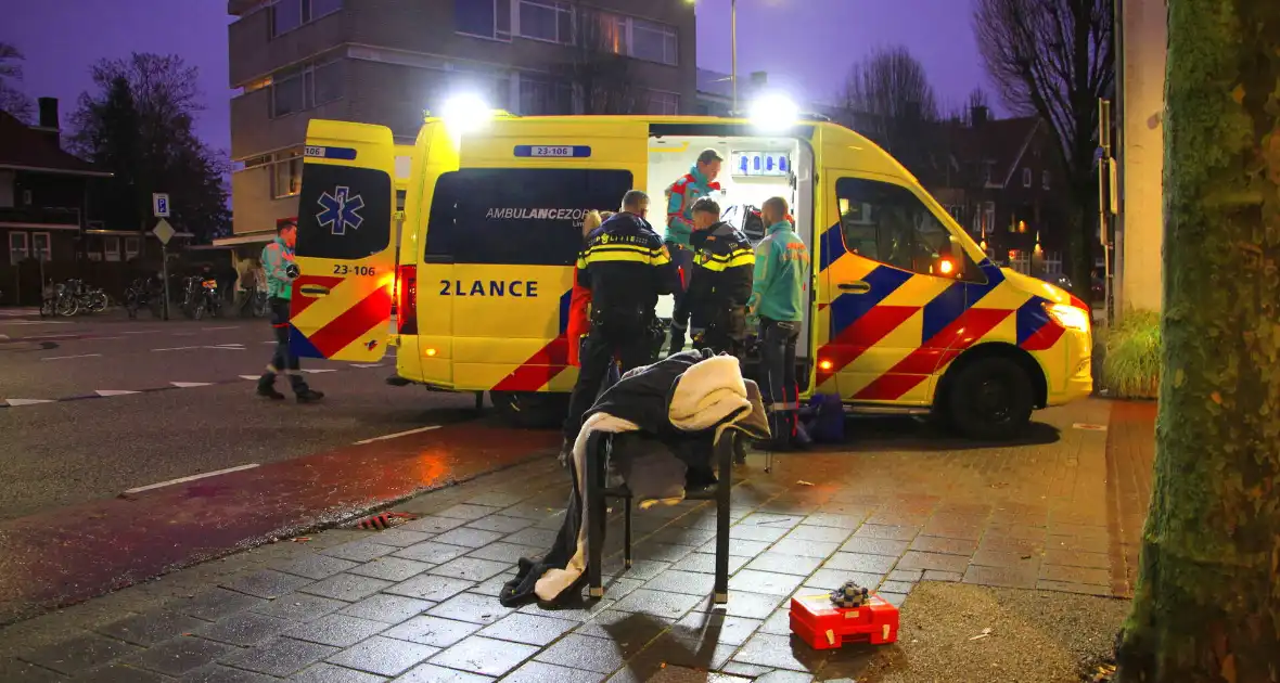 Fietsster botst tegen stoeprand - Foto 10