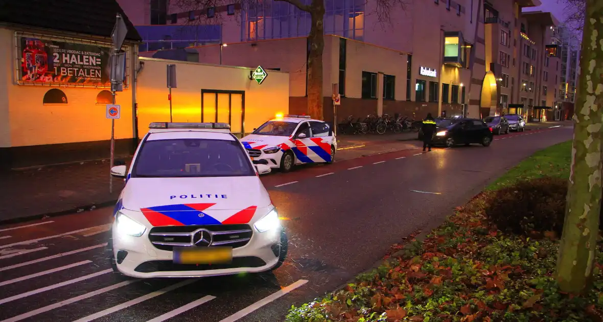 Fietsster botst tegen stoeprand - Foto 7