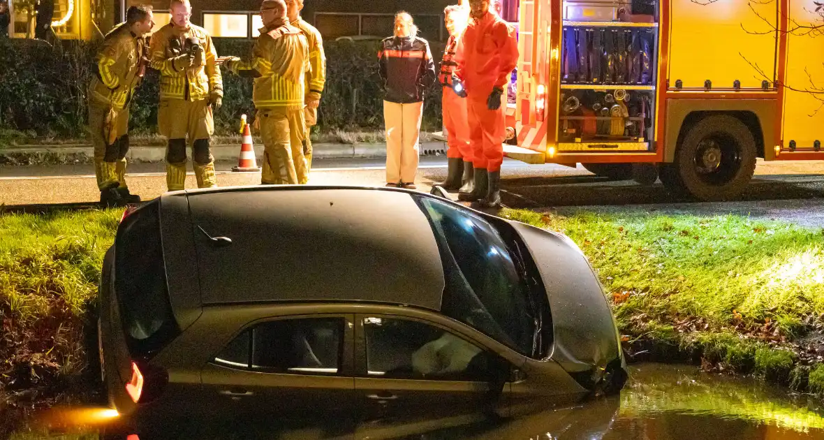 Beschonken automobilist raakt te water - Foto 7