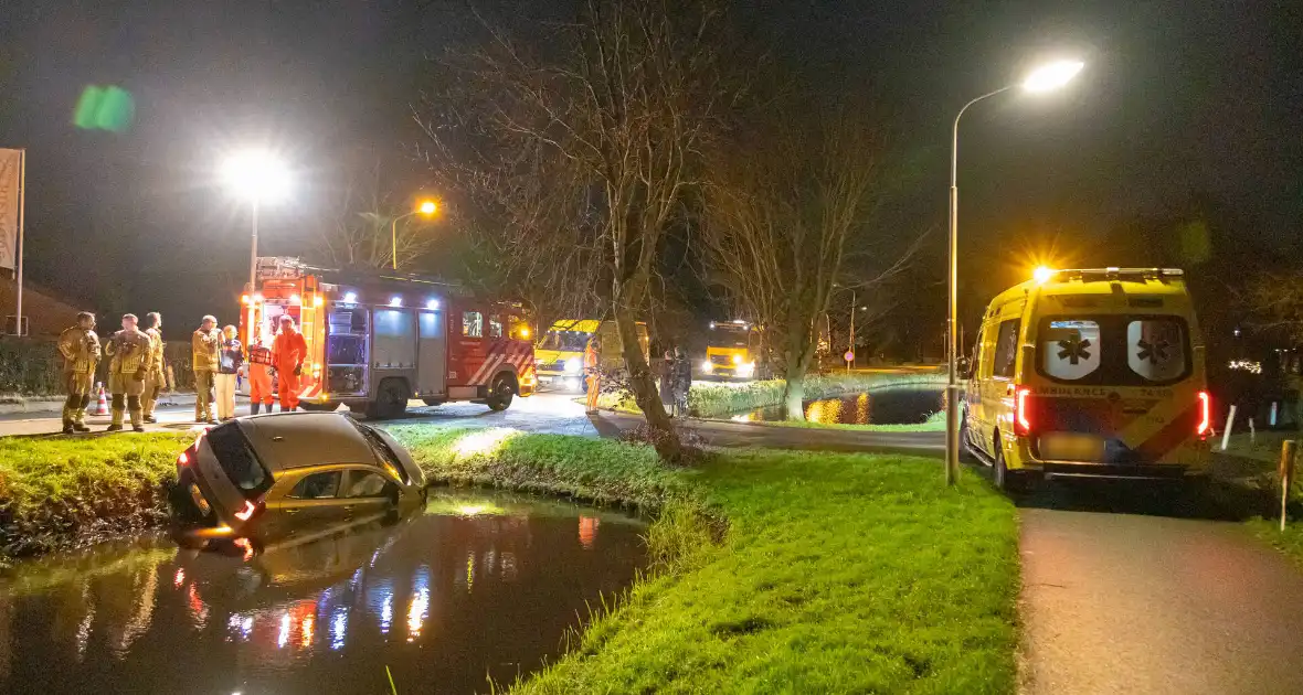 Beschonken automobilist raakt te water - Foto 9