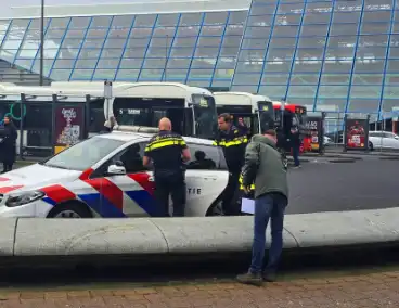 Politie houdt schreeuwende man aan in centrum