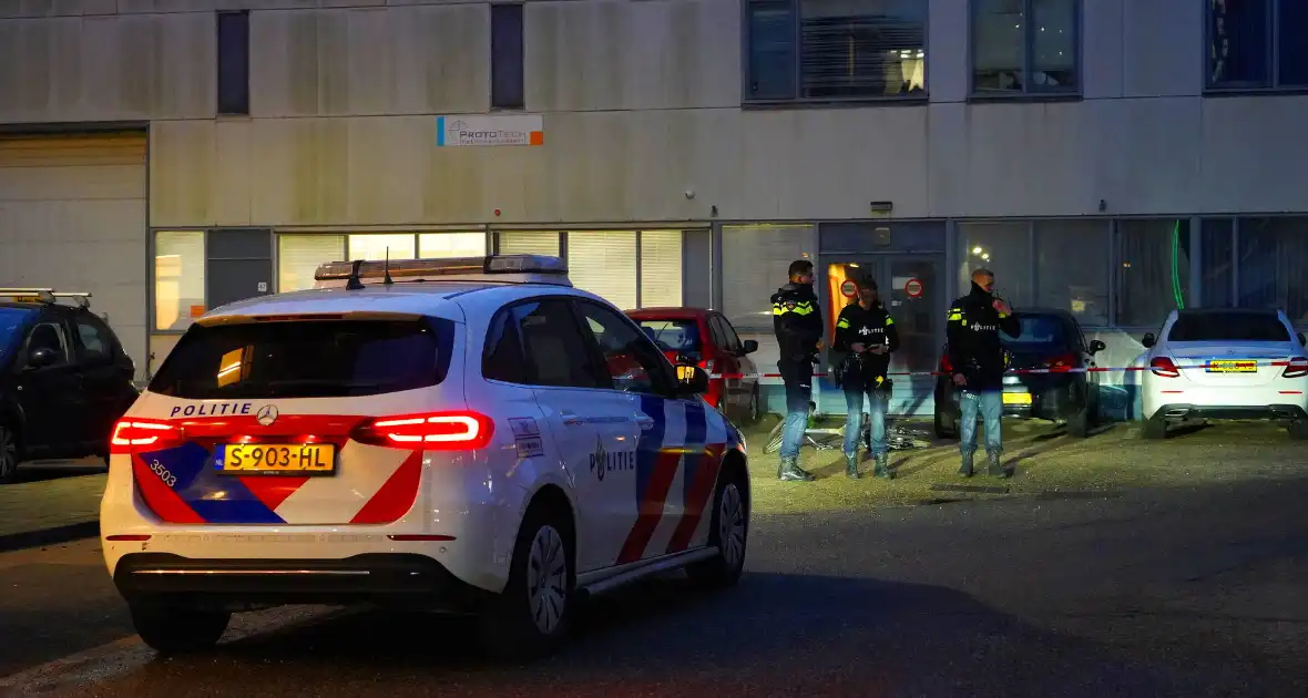 Politie doet onderzoek naar mogelijk schietpartij - Foto 6