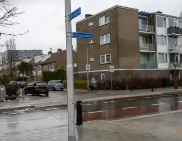 87-jarige vrouw op klaarlichte dag beroofd van sieraden