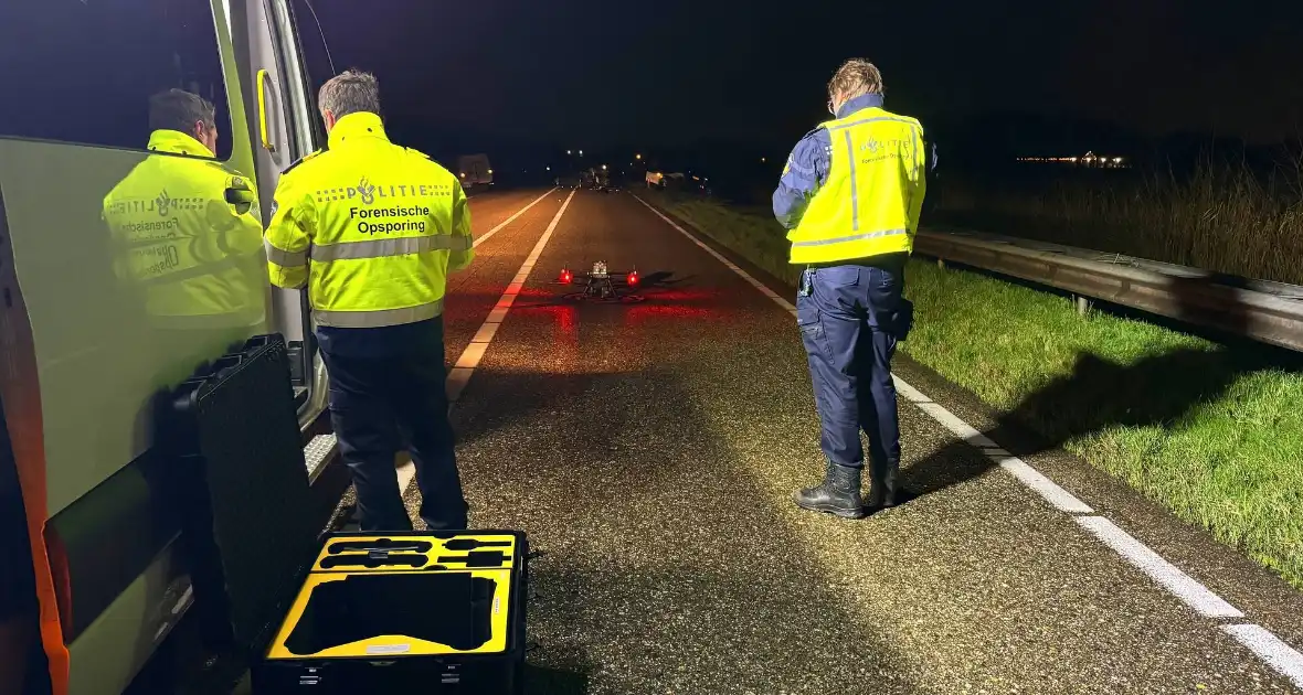 Gewonden en ravage na botsing tussen meedere voertuigen - Foto 1