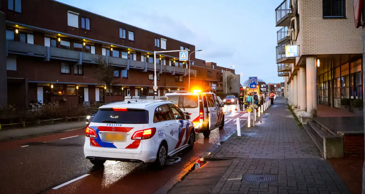 Scooterrijder rijdt voetganger aan - Foto 2