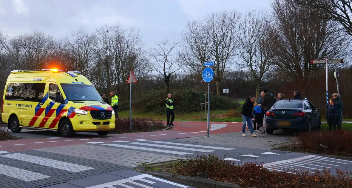 Fietsster gewond bij aanrijding op oversteekplaats - Foto 7