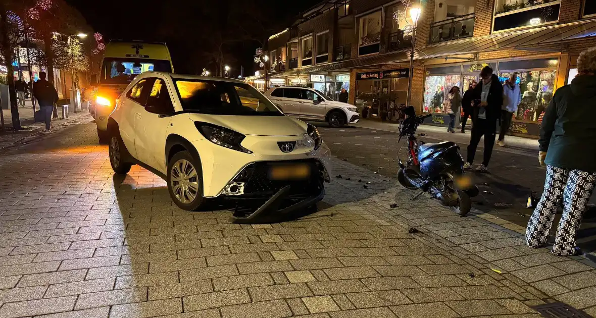 Scooter en auto betrokken bij ongeval - Foto 4