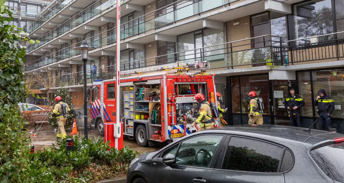 Brand in wooncentrum snel onder controle - Foto 6