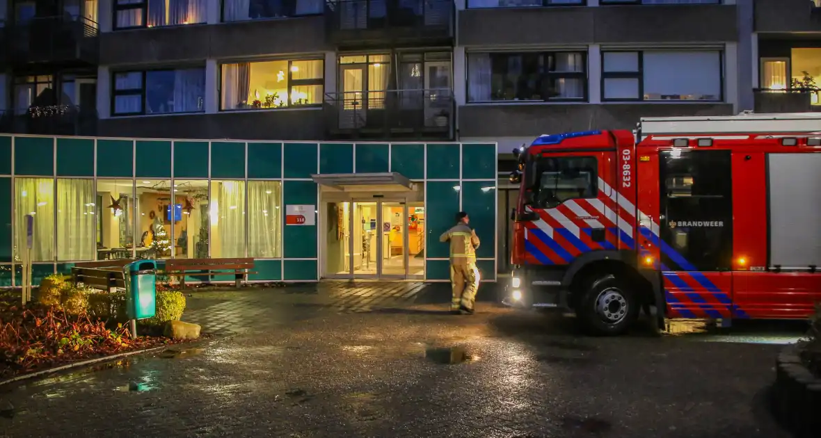 Brandweer bevrijdt persoon uit rollator