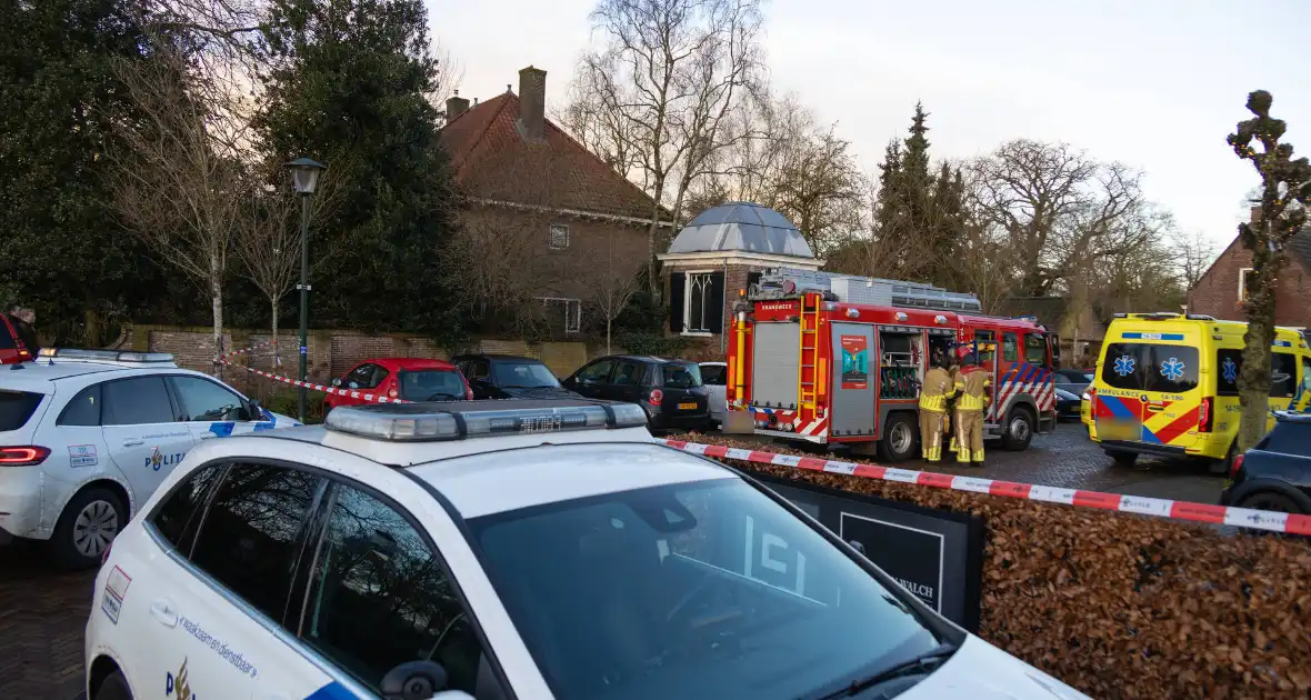 Voetganger overleden na aanrijding met lantaarnpaal - Foto 3