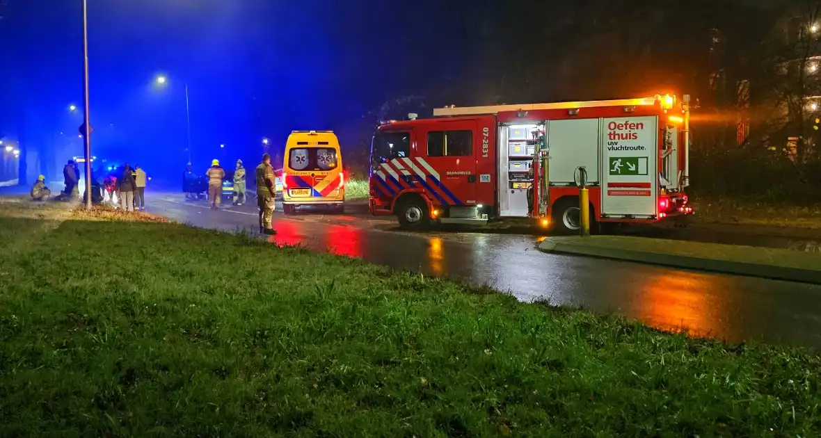 Meerdere gewonden bij aanrijding tussen twee voertuigen - Foto 2