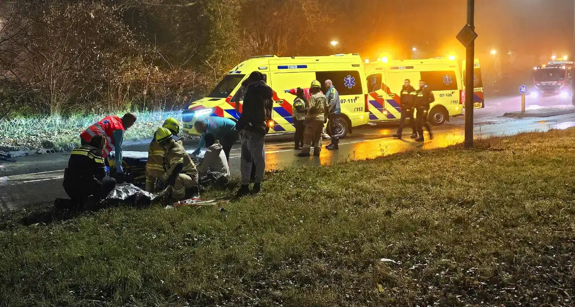 Meerdere gewonden bij aanrijding tussen twee voertuigen - Foto 7